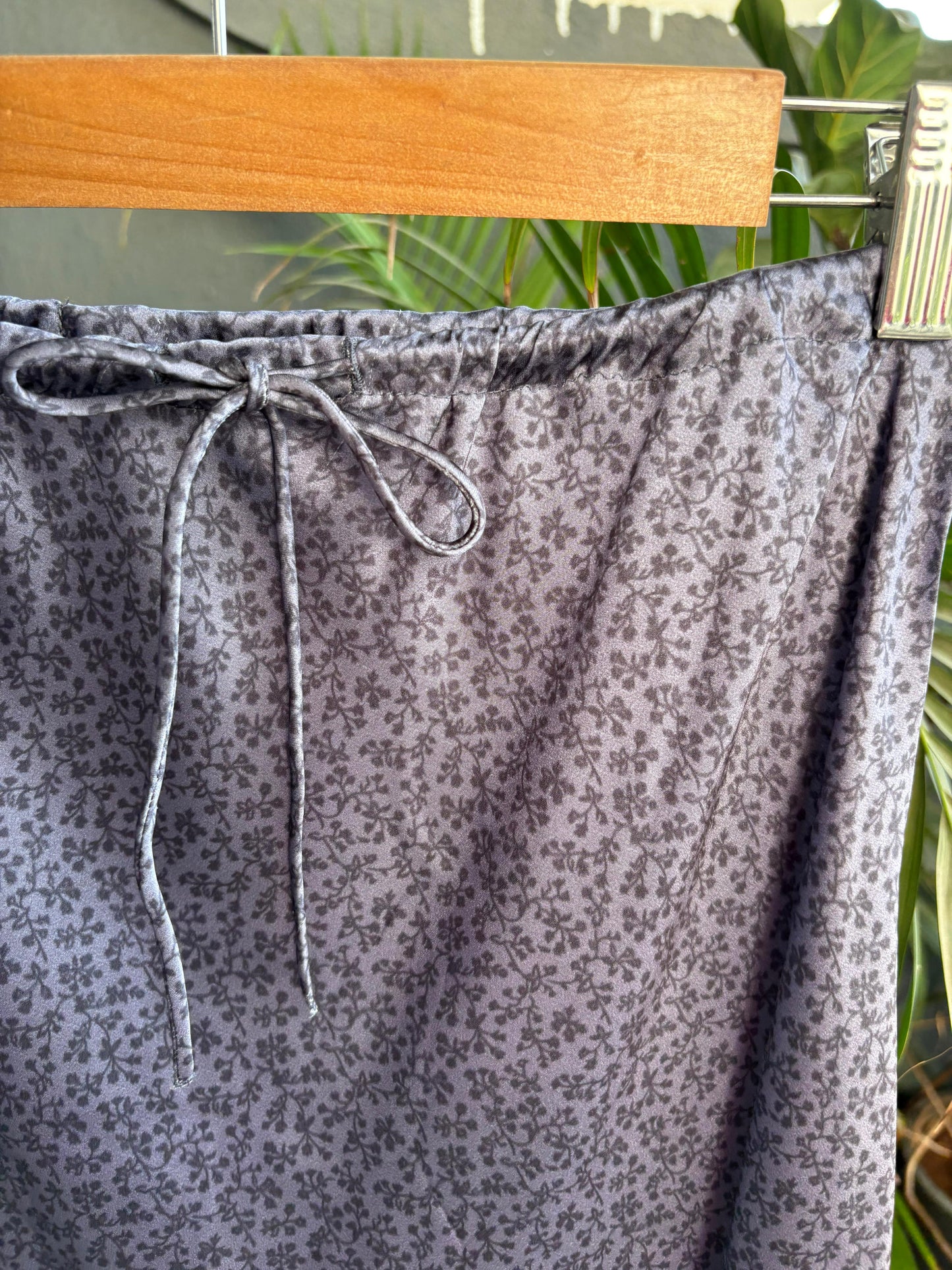 Grey satin Skirt