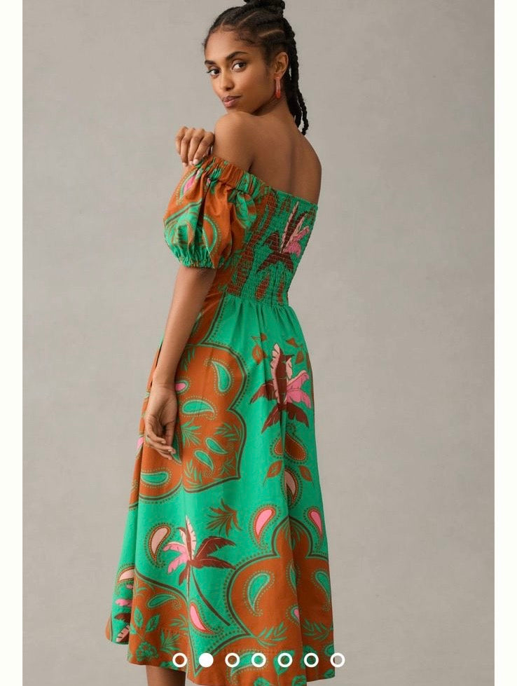 Puff-Sleeve green midi Dress