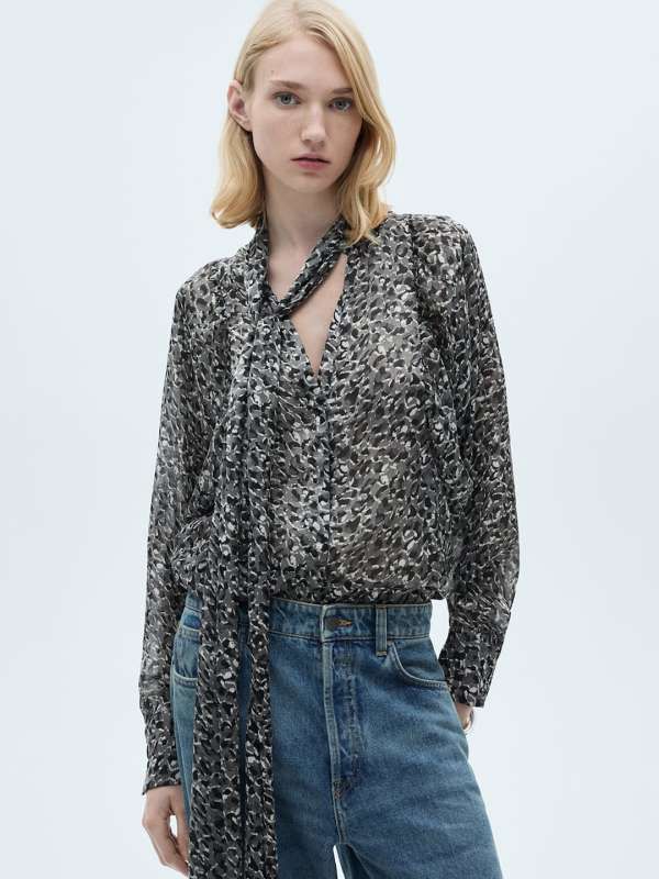 Grey Leopard Print top