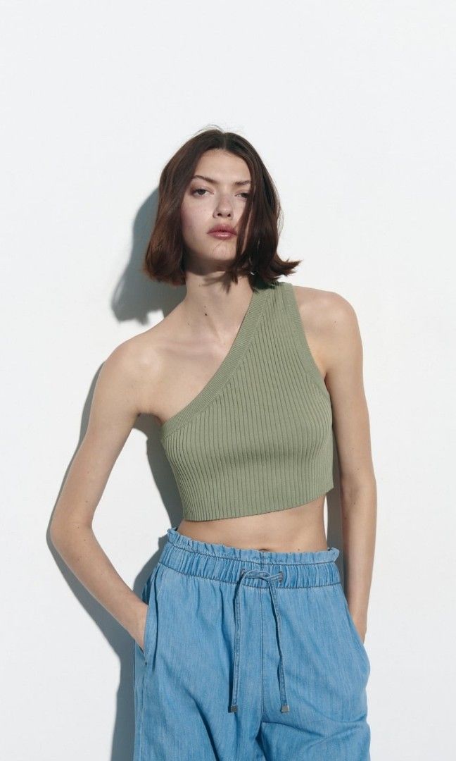 Ribbed green one shoulder top